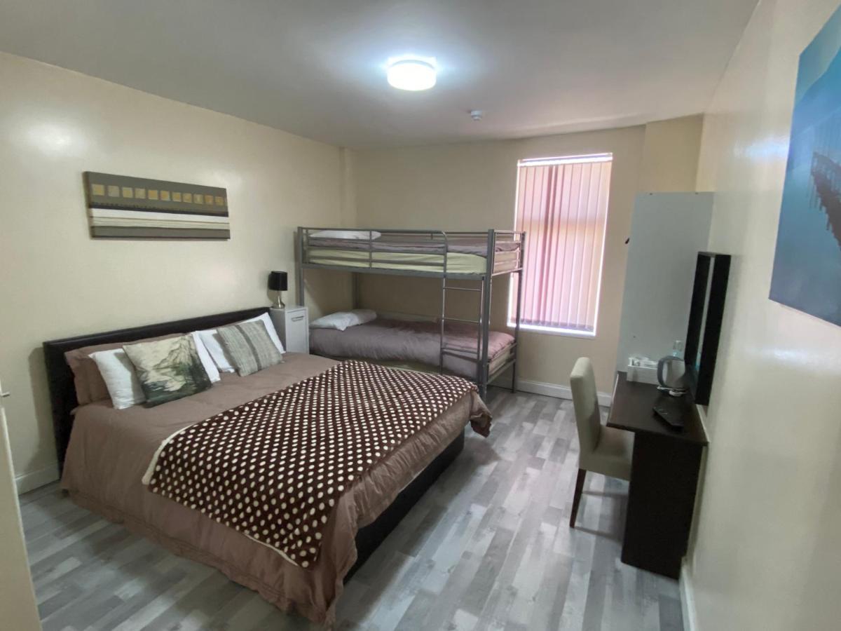 Olive Lodge Blackpool Extérieur photo